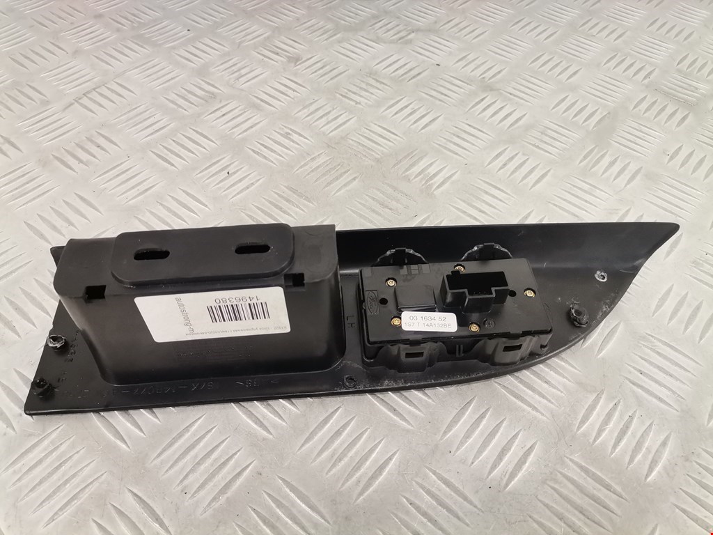 Блок управления стеклоподъемниками FORD Mondeo III 2000-2007
