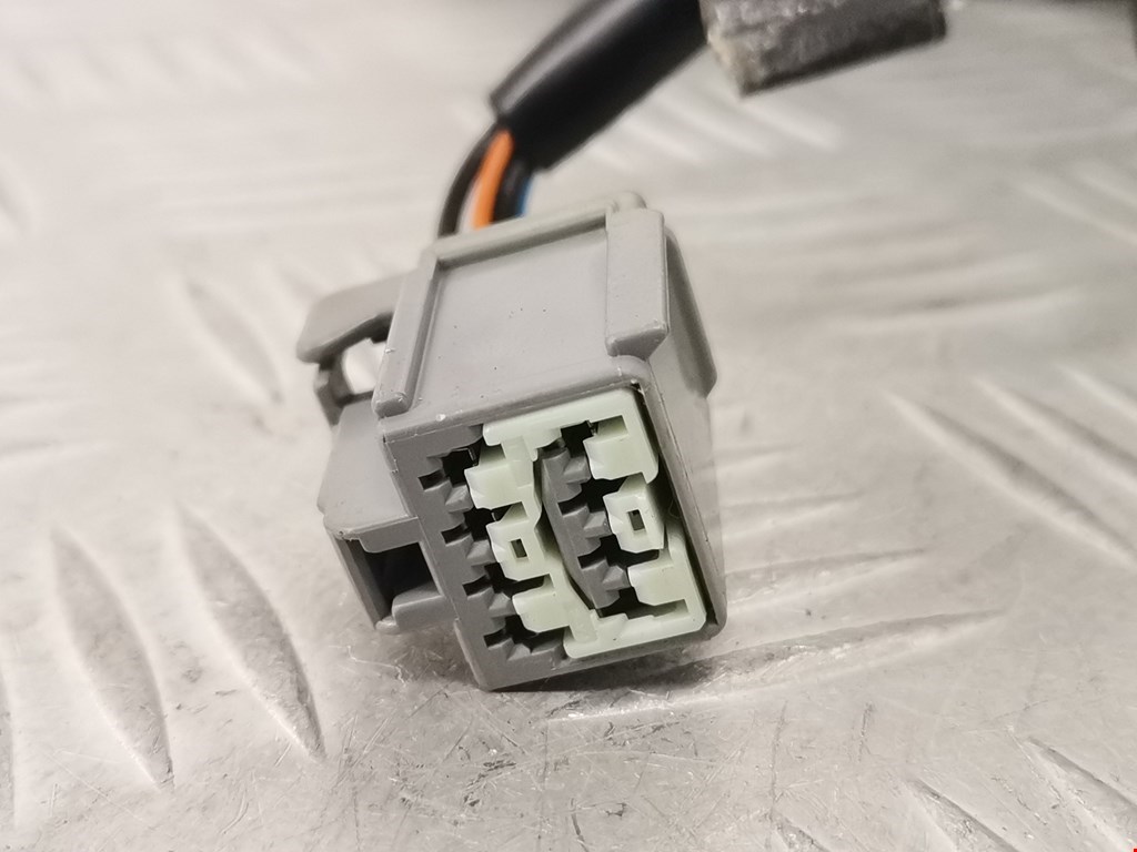 Зеркало правое FORD Mondeo III 2000-2007