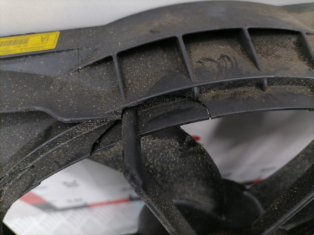 Вентилятор радиатора основного CHEVROLET Captiva 2006-2010