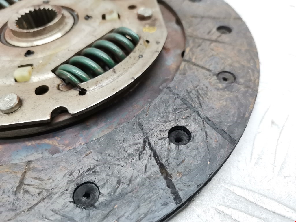 Маховик (демпфер сцепления) VOLVO V40 I 1995-2004