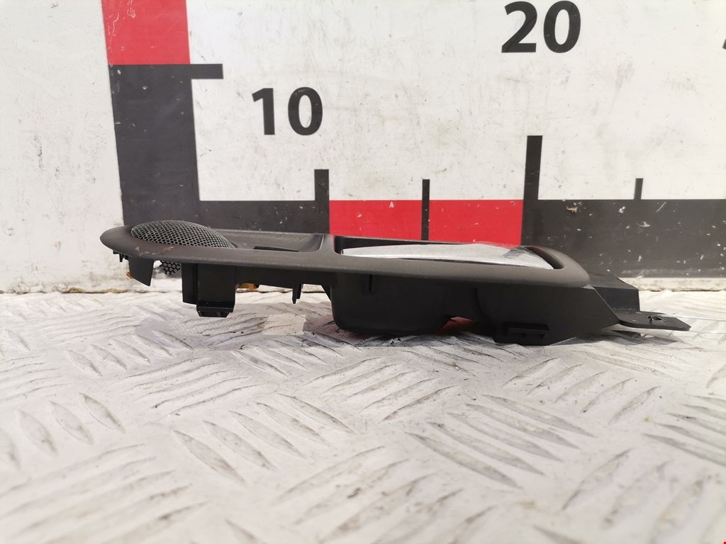 Ручка дверная задняя внутренняя правая VOLKSWAGEN Bora 1998-2005