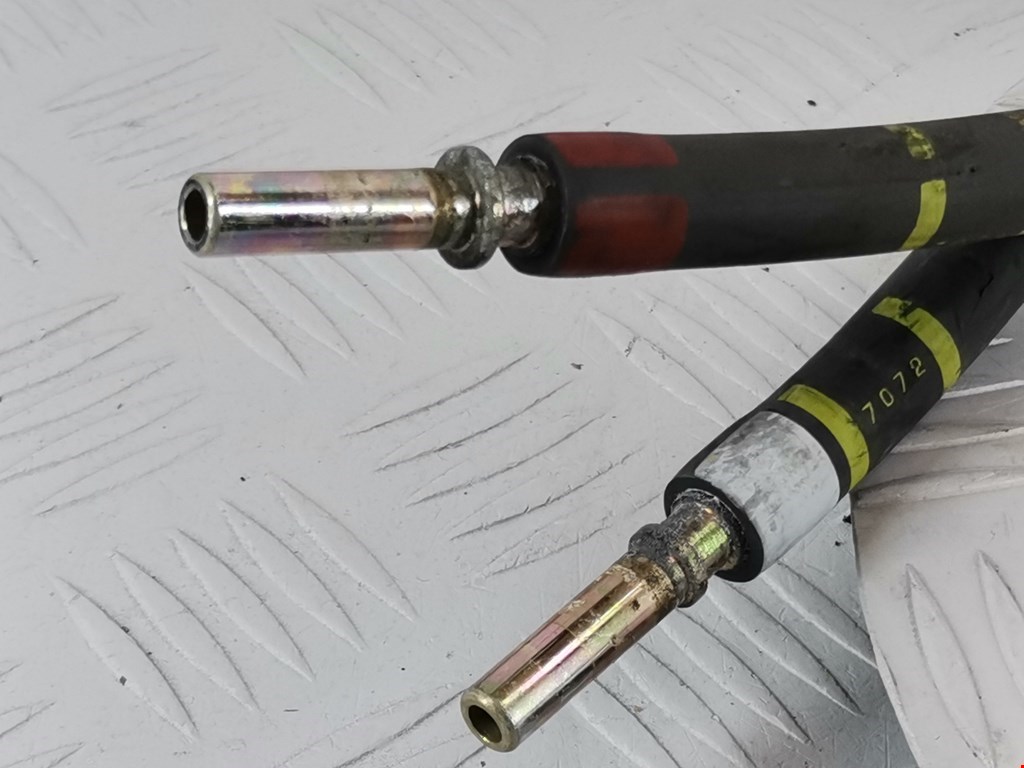 Трубка топливная FORD Mondeo II 1996-2000