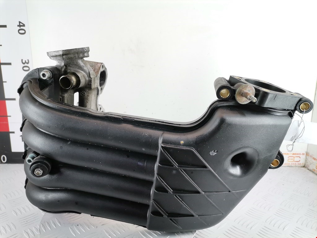 Коллектор впускной SEAT Inca 1997-2004