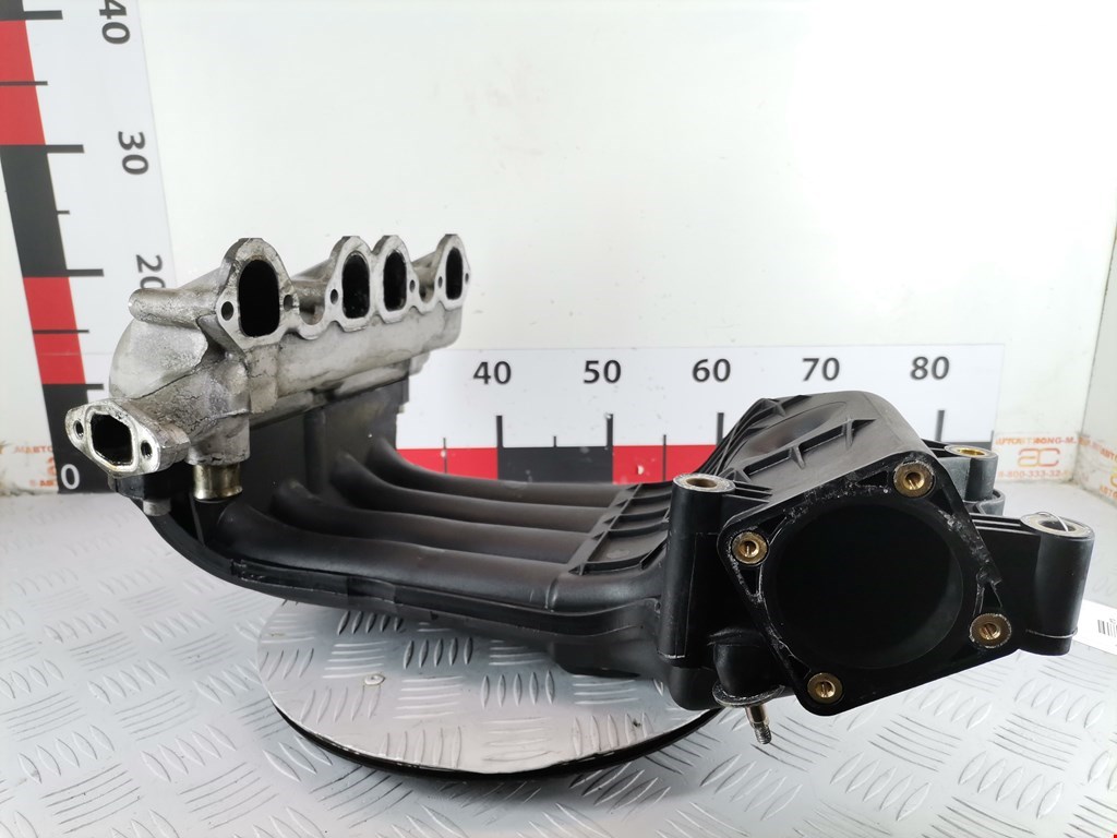 Коллектор впускной SEAT Inca 1997-2004