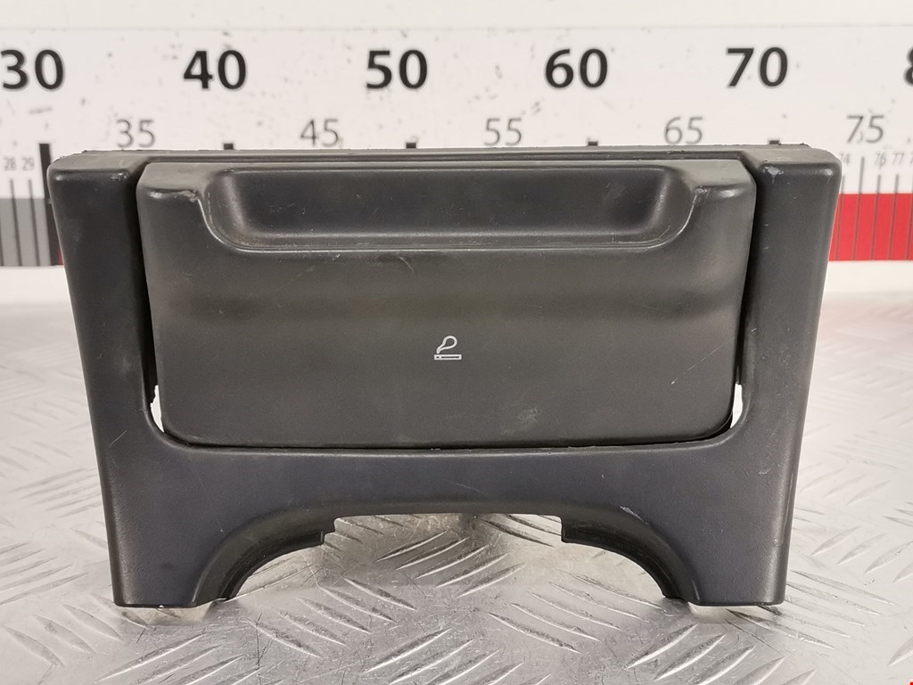 Пепельница передняя RENAULT Laguna 1993-2000