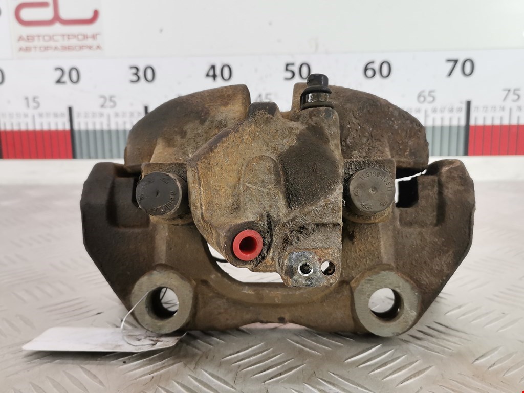 Суппорт передний правый SEAT Alhambra 1996-2010