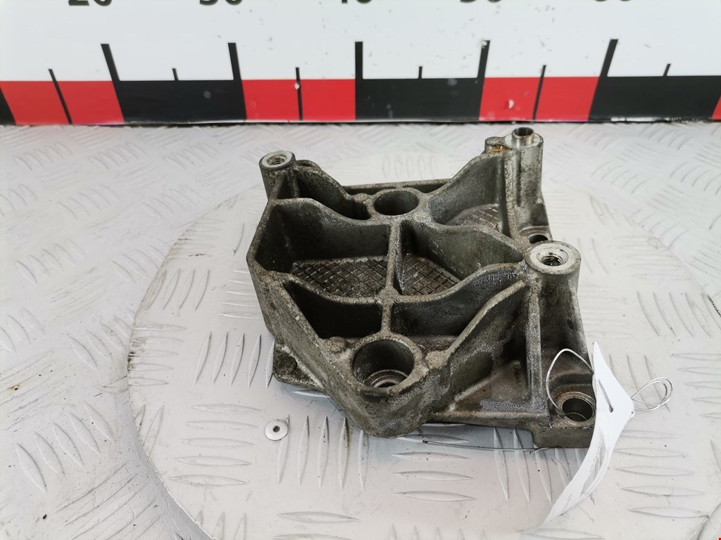 Кронштейн кондиционера PEUGEOT 206 1998-2012