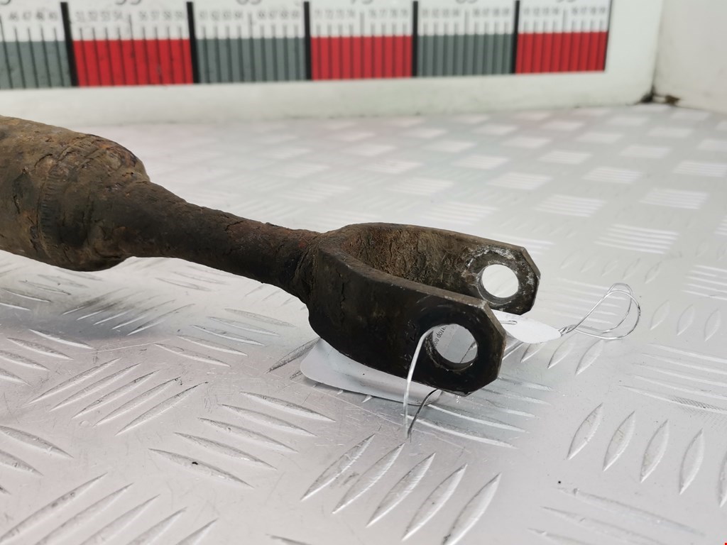 Амортизатор передний правый VOLKSWAGEN Passat B5 1997-2005