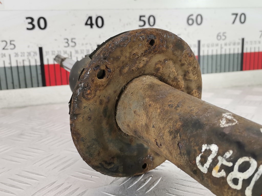 Амортизатор передний правый VOLKSWAGEN Passat B5 1997-2005