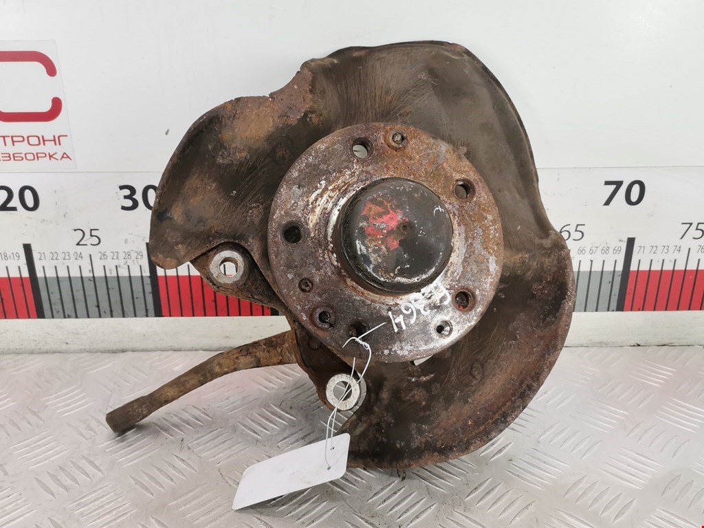 Ступица передняя левая MERCEDES-BENZ 190 (W201) 190 W201 1982-1993