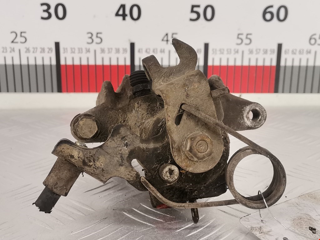 Суппорт задний правый VOLKSWAGEN Passat B5 1997-2005