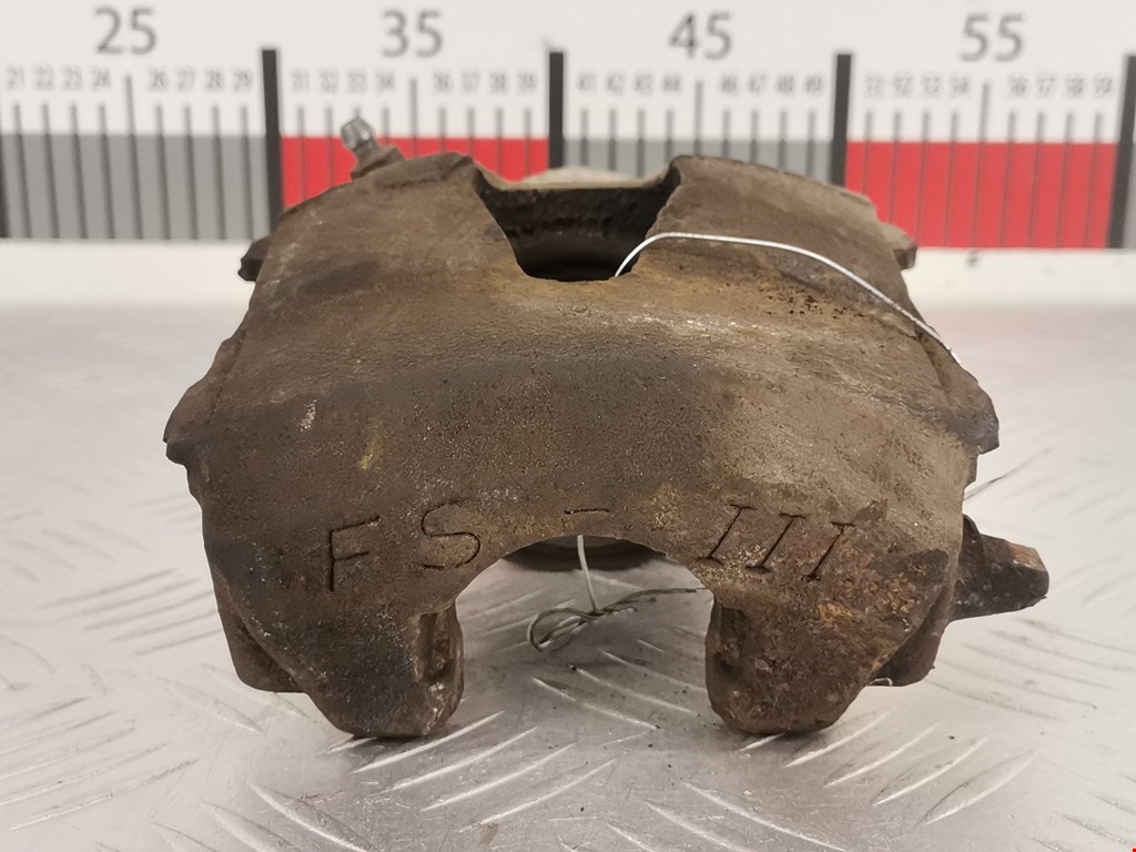 Суппорт передний правый SKODA Fabia MK2 5J 2007-2014