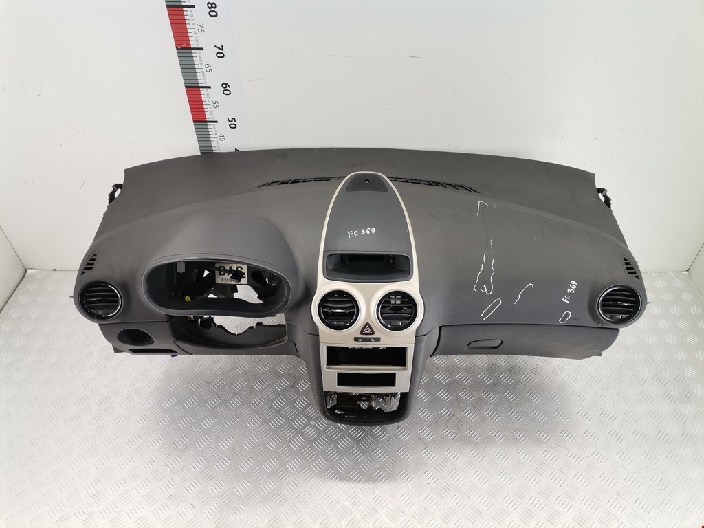 Торпедо OPEL Corsa D 2006-2014