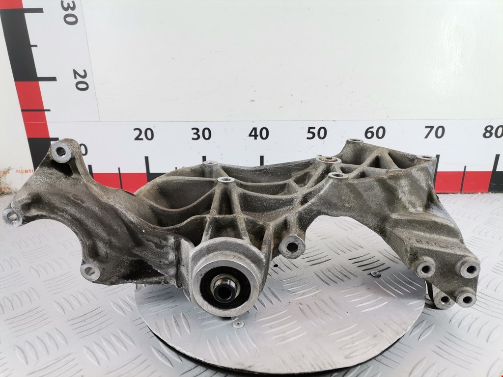 Кронштейн генератора AUDI A4 B5 1995-2001