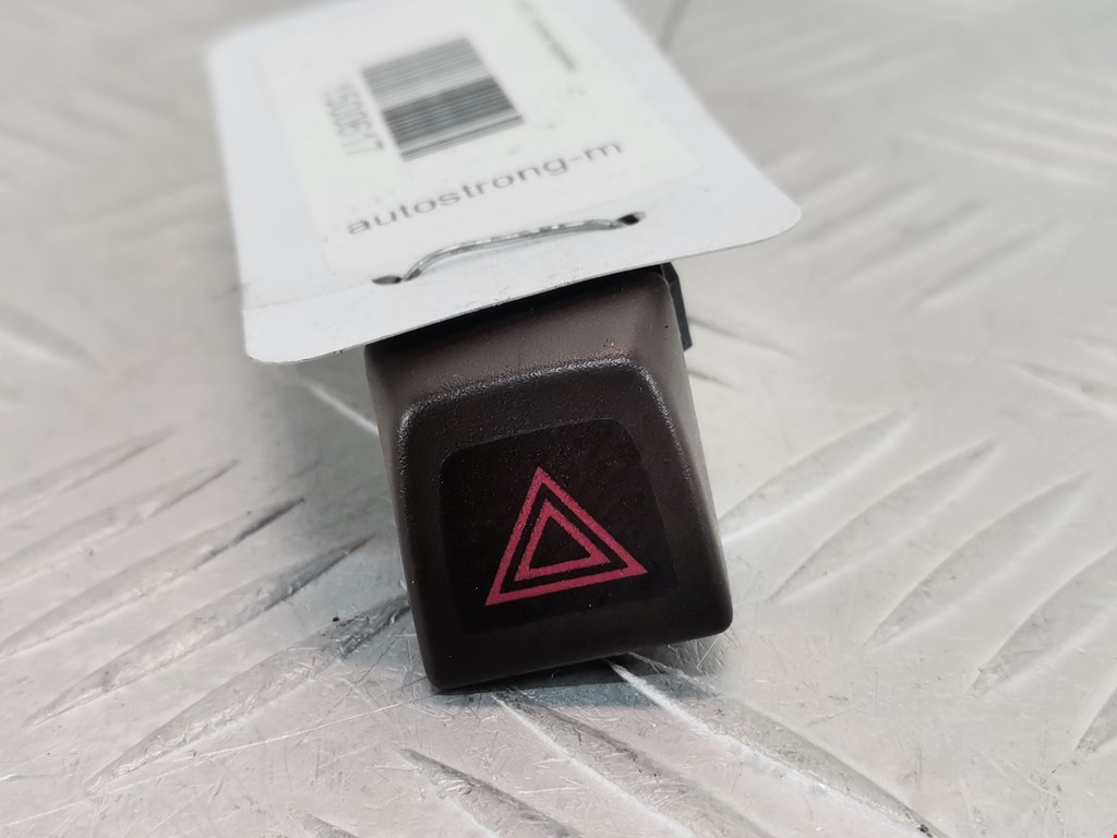 Кнопка аварийной сигнализации (аварийки) VOLVO V50 I 2004-2012