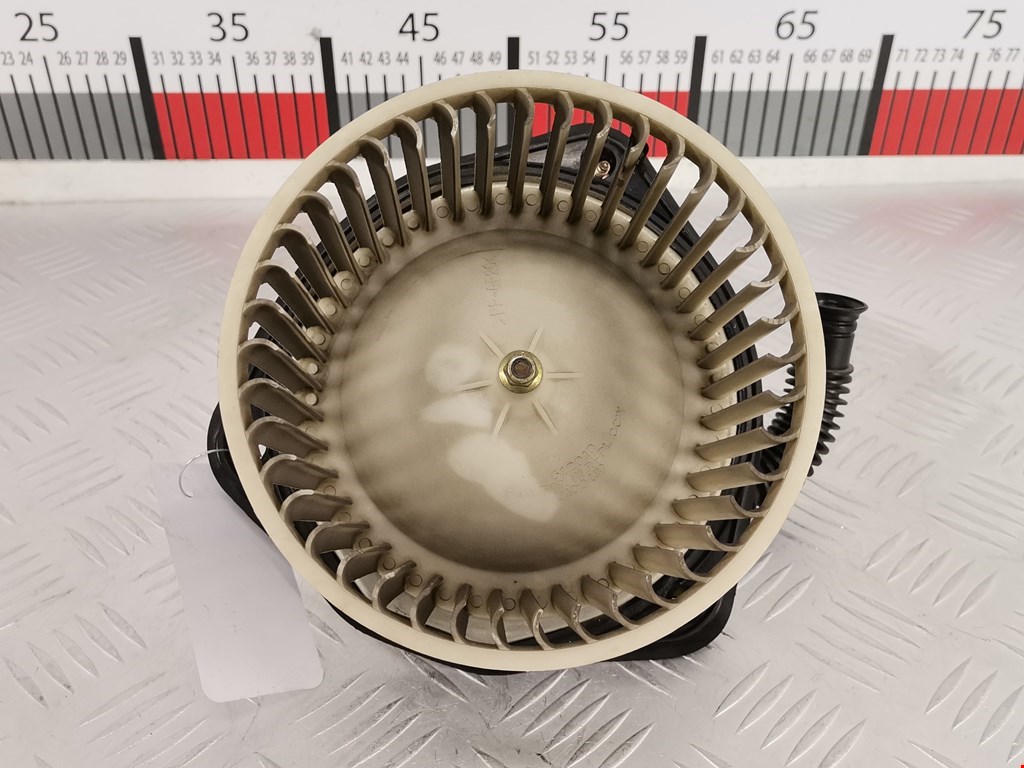 Моторчик (мотор) отопителя салона DAEWOO Lanos (Sens) Lanos Sens 1997-2009