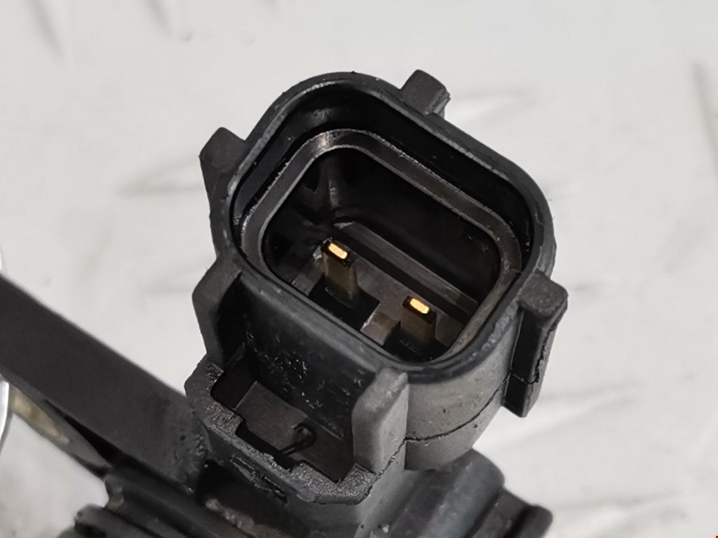 Датчик положения распредвала FORD Mondeo III 2000-2007