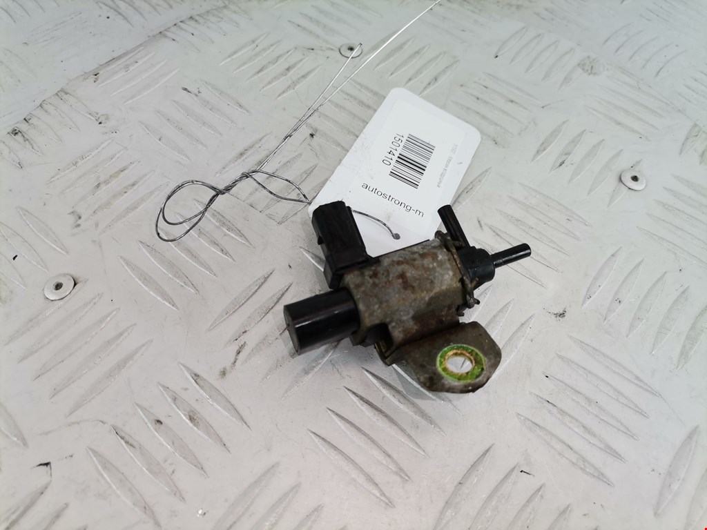 Клапан воздушного фильтра Ford Mondeo 3 (2000-2007)