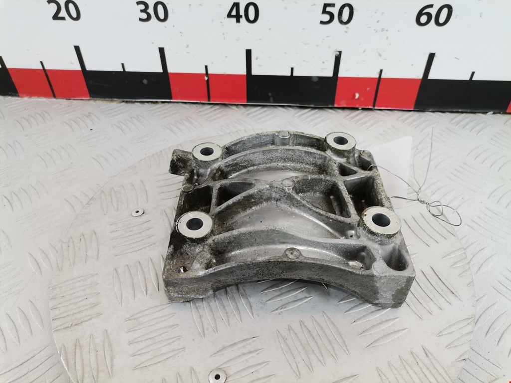 Кронштейн кондиционера HONDA Accord VII 2002-2007