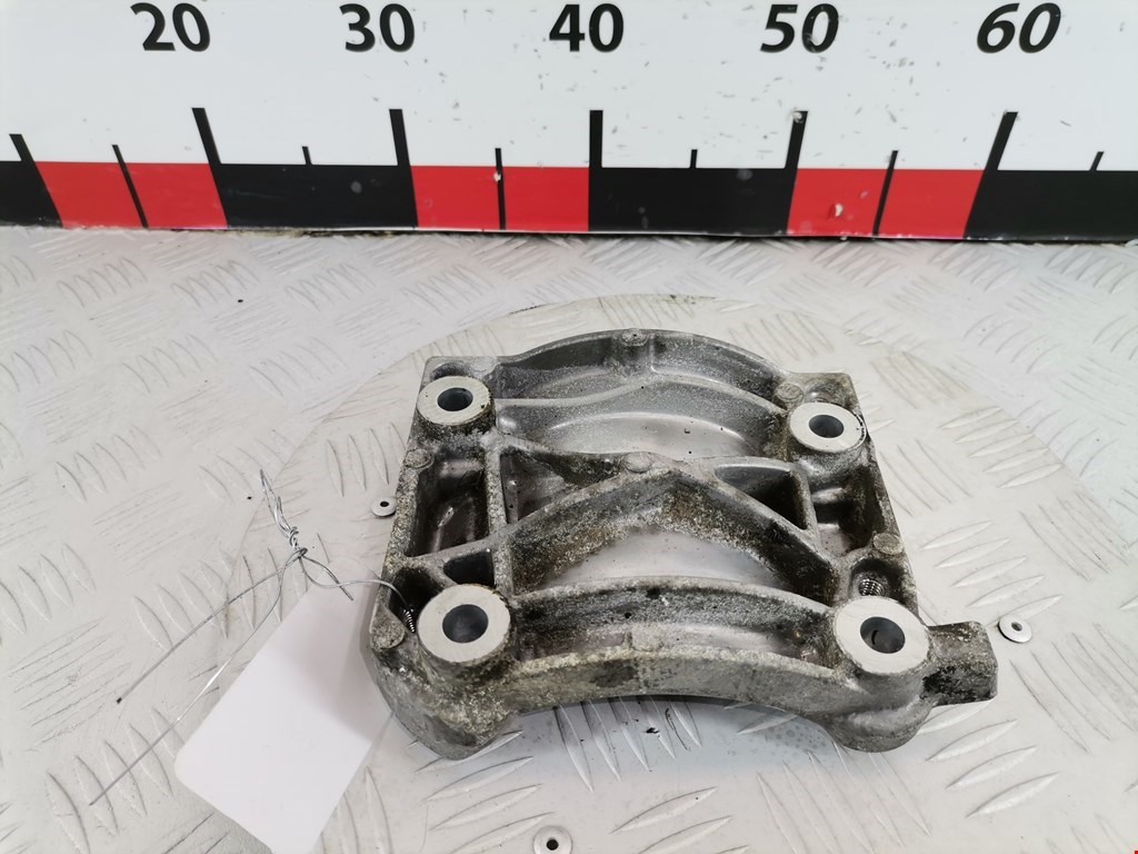 Кронштейн кондиционера HONDA Accord VII 2002-2007