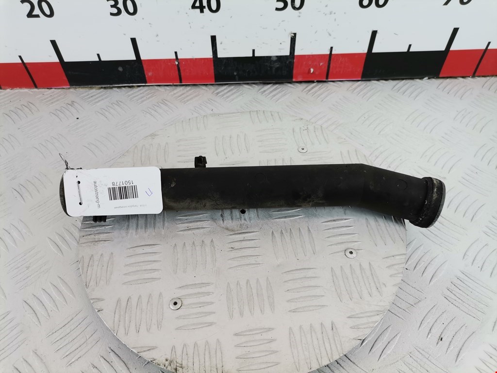 Патрубок VOLKSWAGEN Golf IV 1997-2003