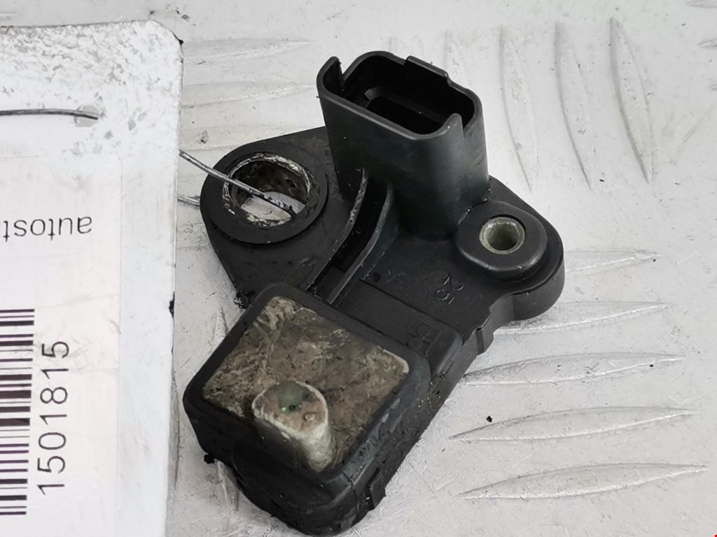 Датчик положения коленвала FORD Focus II 2005-2011