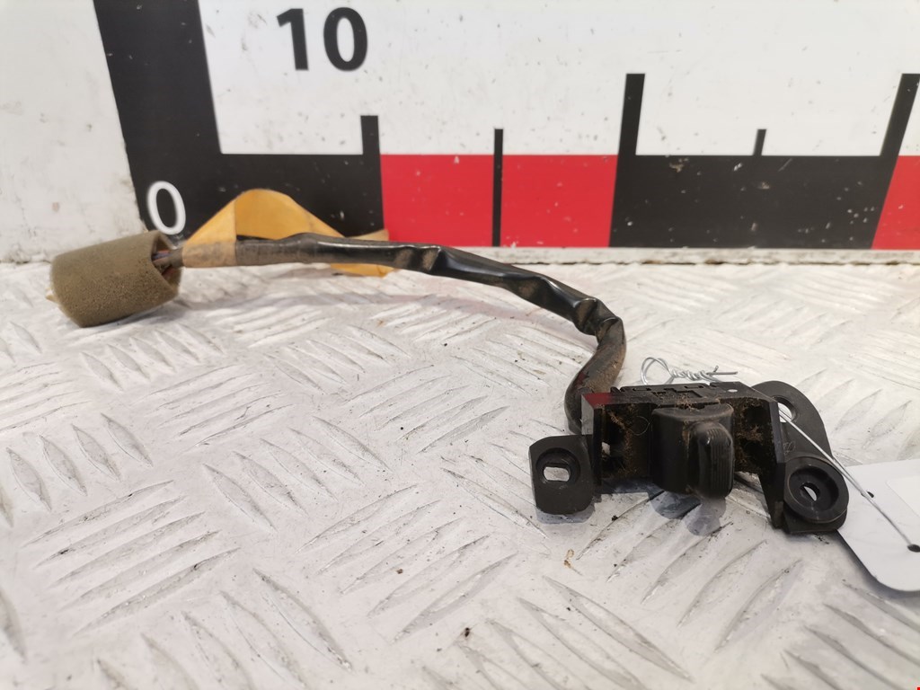 Кнопка стеклоподъемника SUBARU Forester I 1997-2002