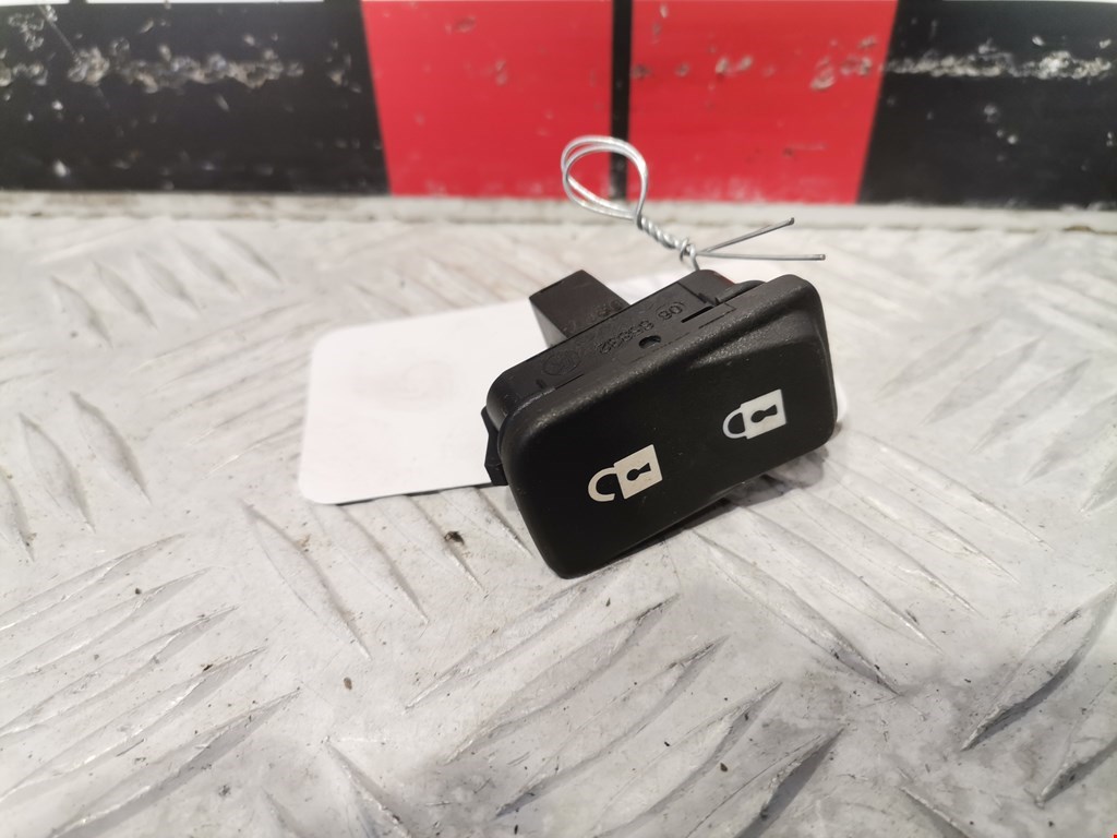 Кнопка центрального замка VOLVO V50 I 2004-2012