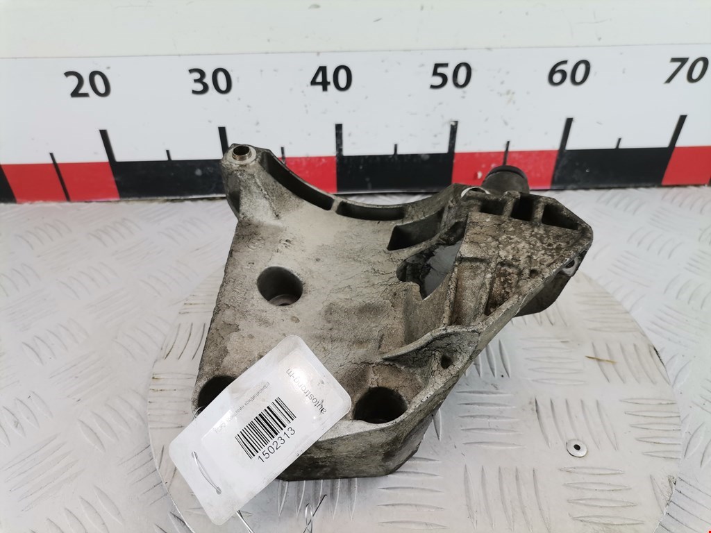 Кронштейн кондиционера BMW X5 E53 1999-2006