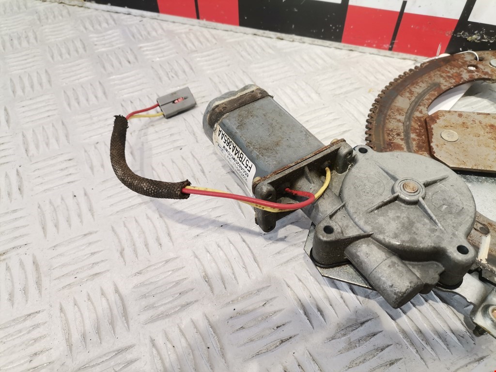 Стеклоподъемник передний правый FORD Explorer 1995-2001