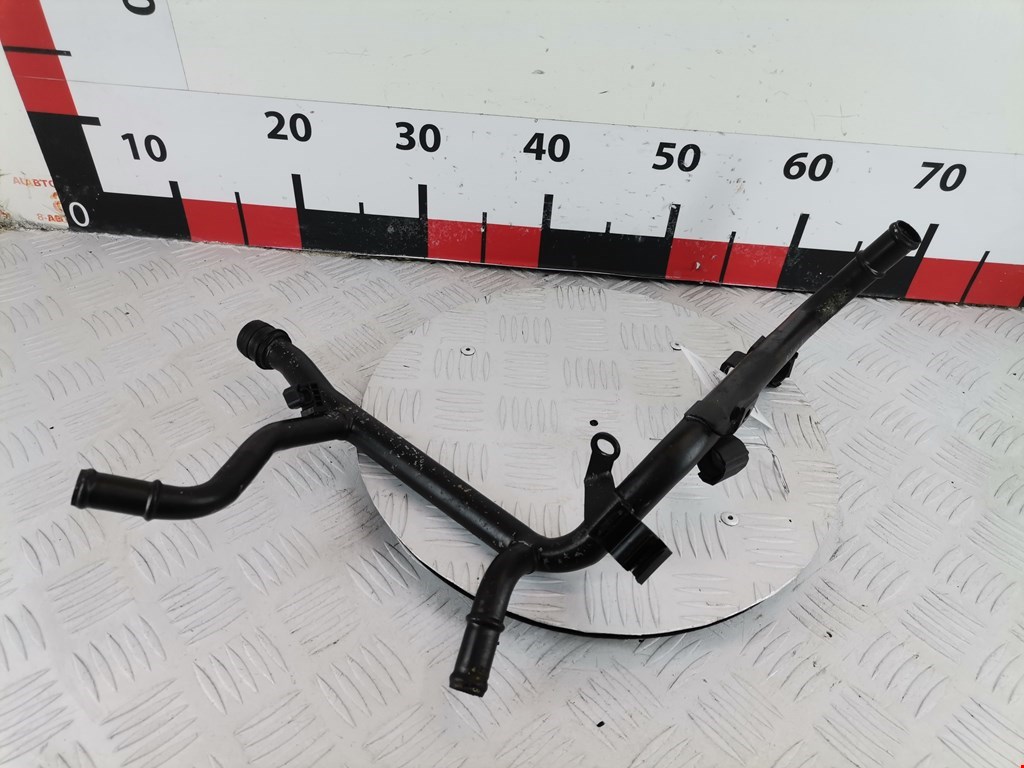 Патрубок SKODA Fabia MK2 5J 2007-2014