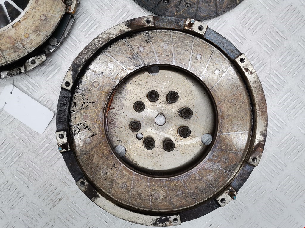 Маховик (демпфер сцепления) HYUNDAI i30 2007-2012