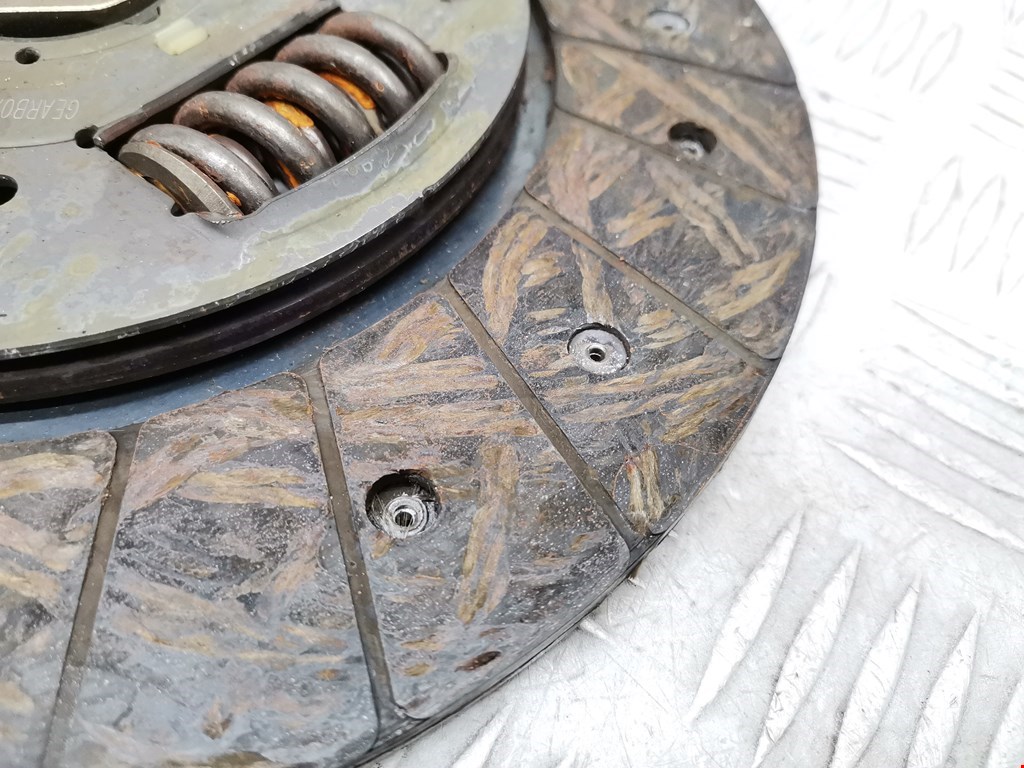 Маховик (демпфер сцепления) HYUNDAI i30 2007-2012