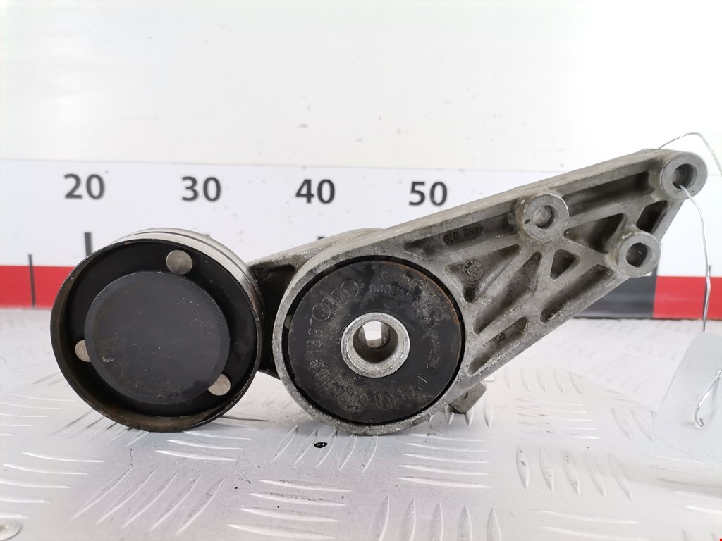 Натяжитель ремня генератора (приводного поликлинового ремня Volkswagen Passat 5 (1996-2000)