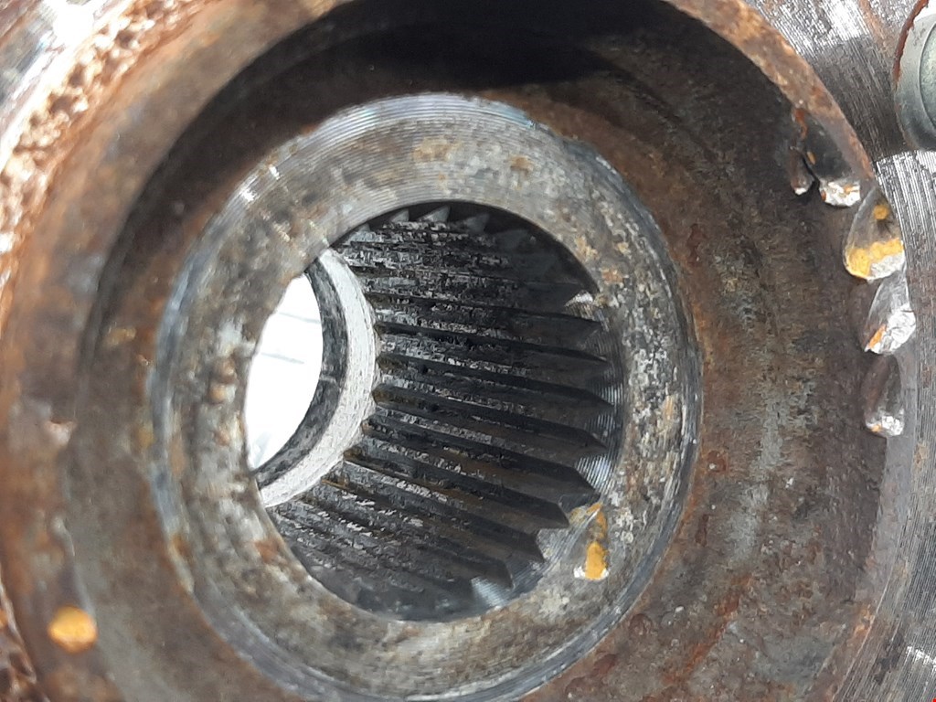 Ступица передняя левая MAZDA Mazda 6 GG 2000-2007