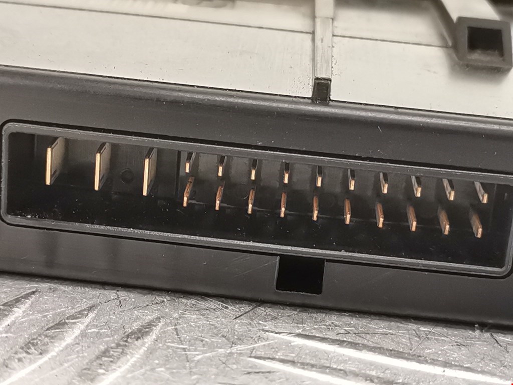 Блок комфорта BMW 1er E81\E87 2004-2011