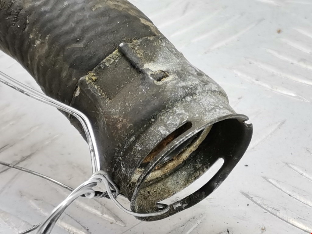 Патрубок CITROEN C5 I 2001-2008