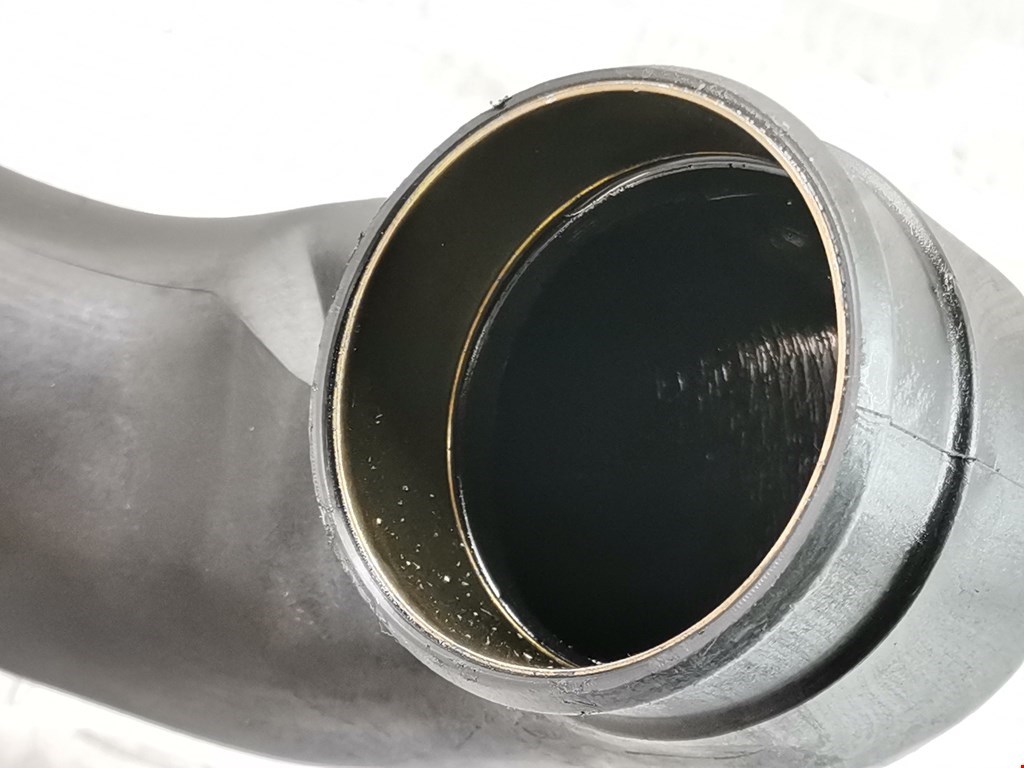 Патрубок интеркулера VOLKSWAGEN Bora 1998-2005