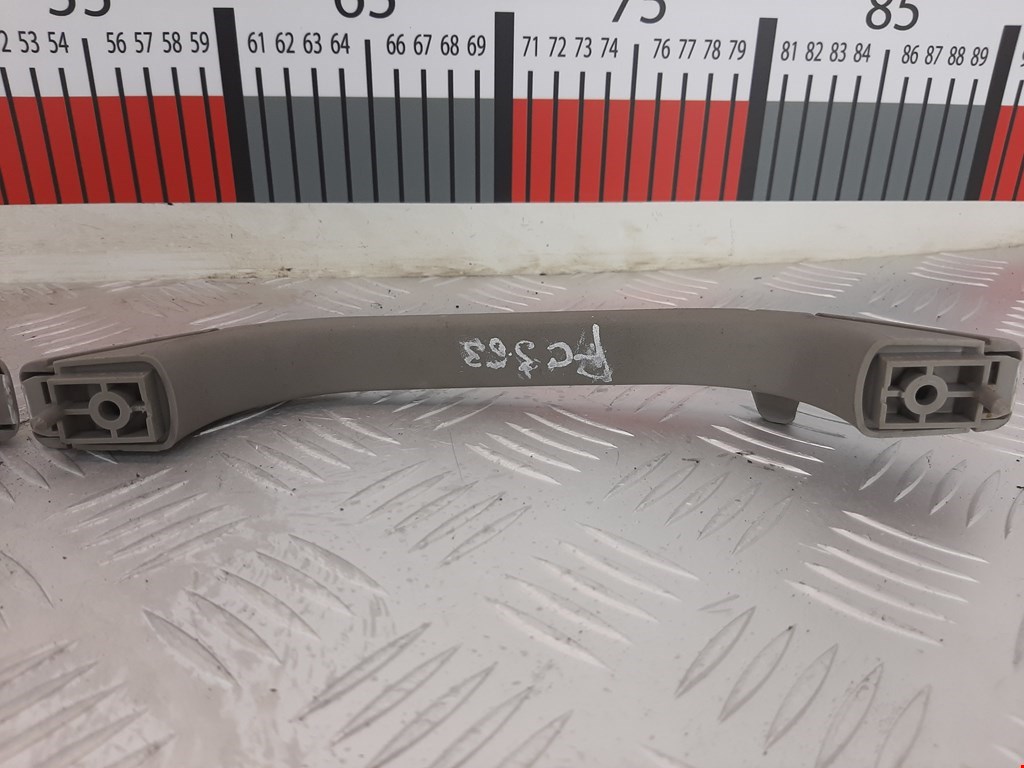 Ручка внутренняя потолочная (потолка салона) BMW 3er E36 1991-2000