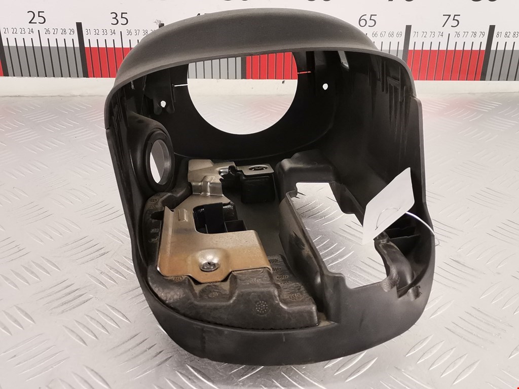 Кожух рулевой колонки HYUNDAI i30 2007-2012