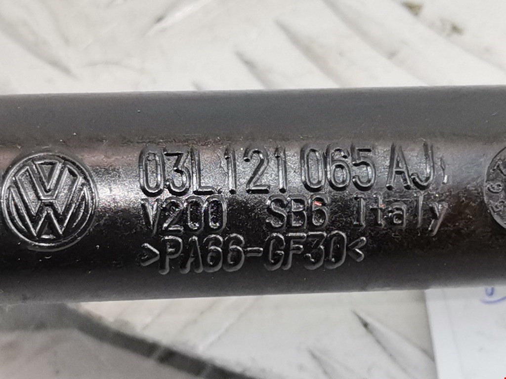 Патрубок SKODA Fabia MK2 5J 2007-2014