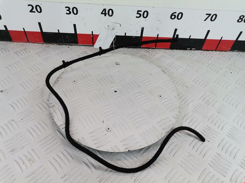 Трубка топливная BMW 1er E81\E87 2004-2011