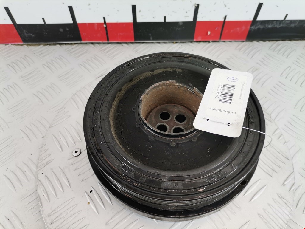 Шестерня коленвала (шкив) BMW 1er E81\E87 2004-2011