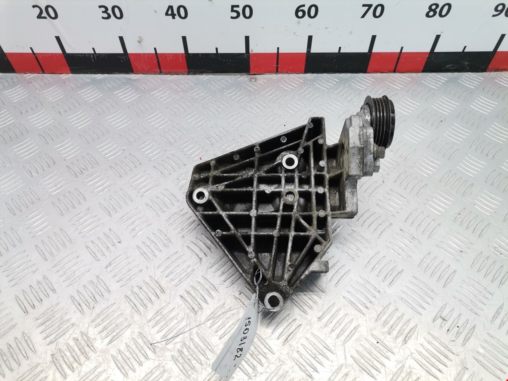 Кронштейн кондиционера AUDI A4 B5 1995-2001