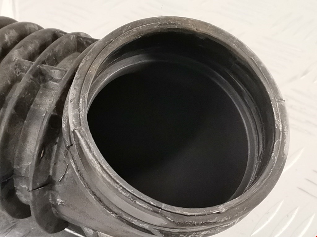 Патрубок воздушного фильтра FORD Focus I 1998-2005