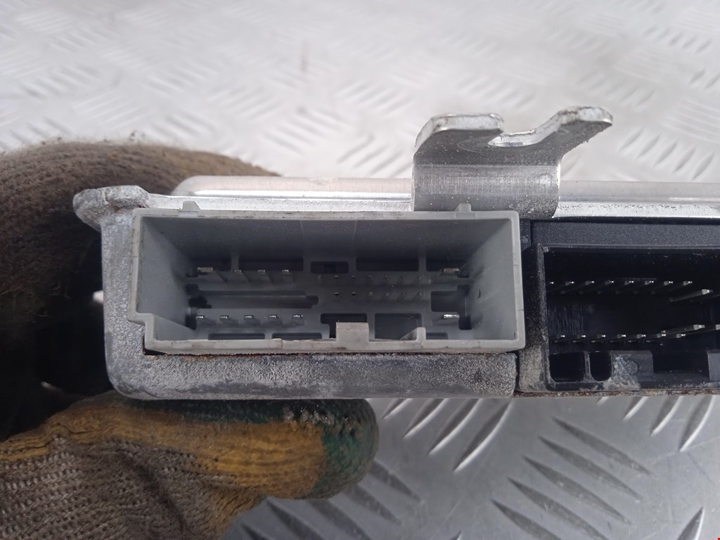 Блок управления стеклоподъемниками LAND ROVER Discovery III 2005-2009