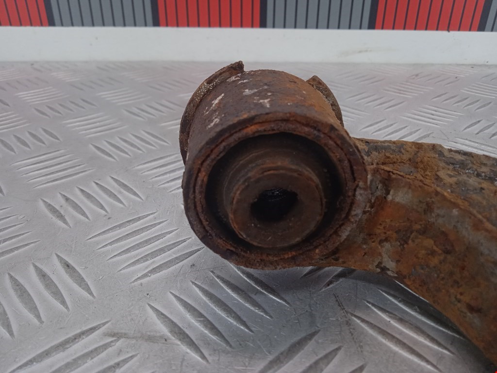 Рычаг передний правый LAND ROVER Discovery III 2005-2009