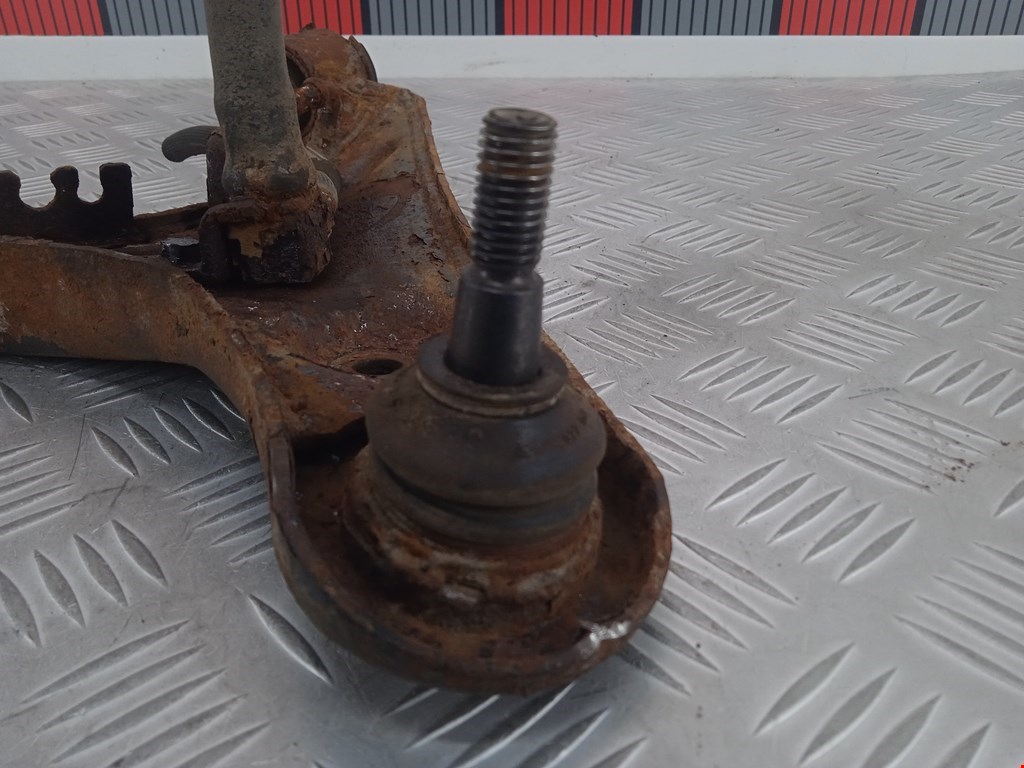 Рычаг передний правый LAND ROVER Discovery III 2005-2009