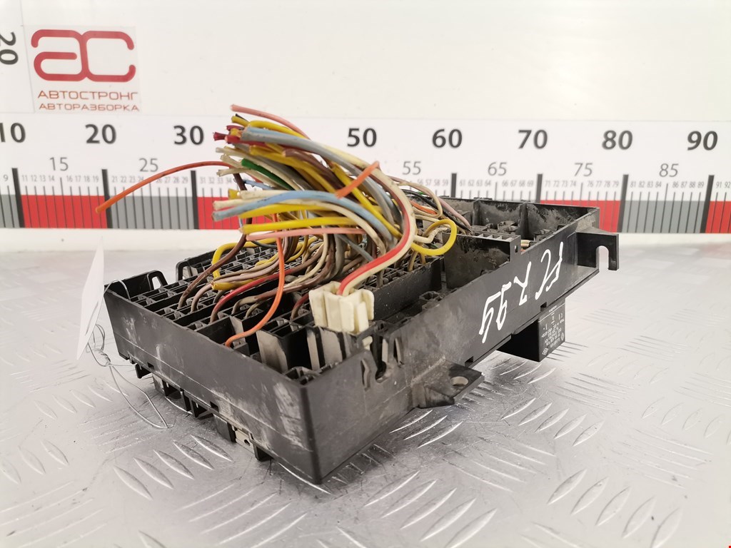 Датчик уровня в бачок омывателя RENAULT Master 1998-2010