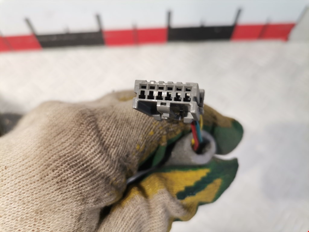 Зеркало правое NISSAN Almera Tino 2000-2006